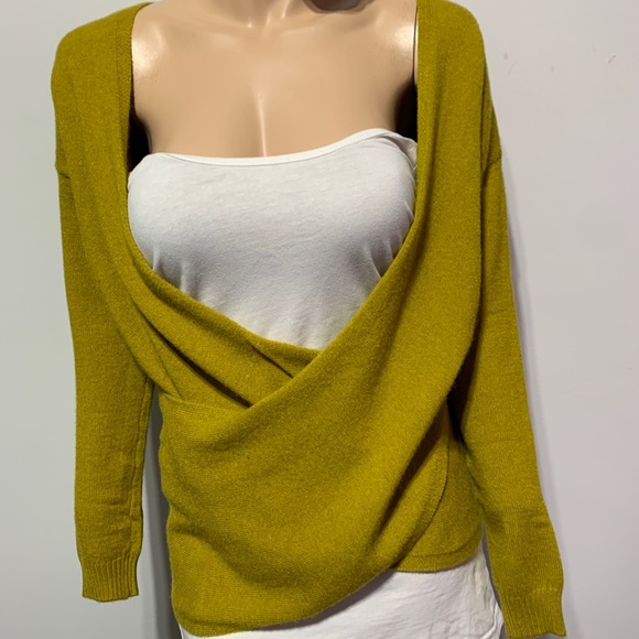 BKE Buckle Women’s Faux Wrap Sweater S Small Gold Olive Mustard Long Sleeve NWT - Picture 8 of 12